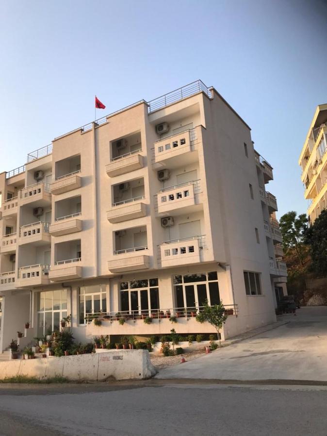 Appartamento Con Vista Mare Влёра Экстерьер фото